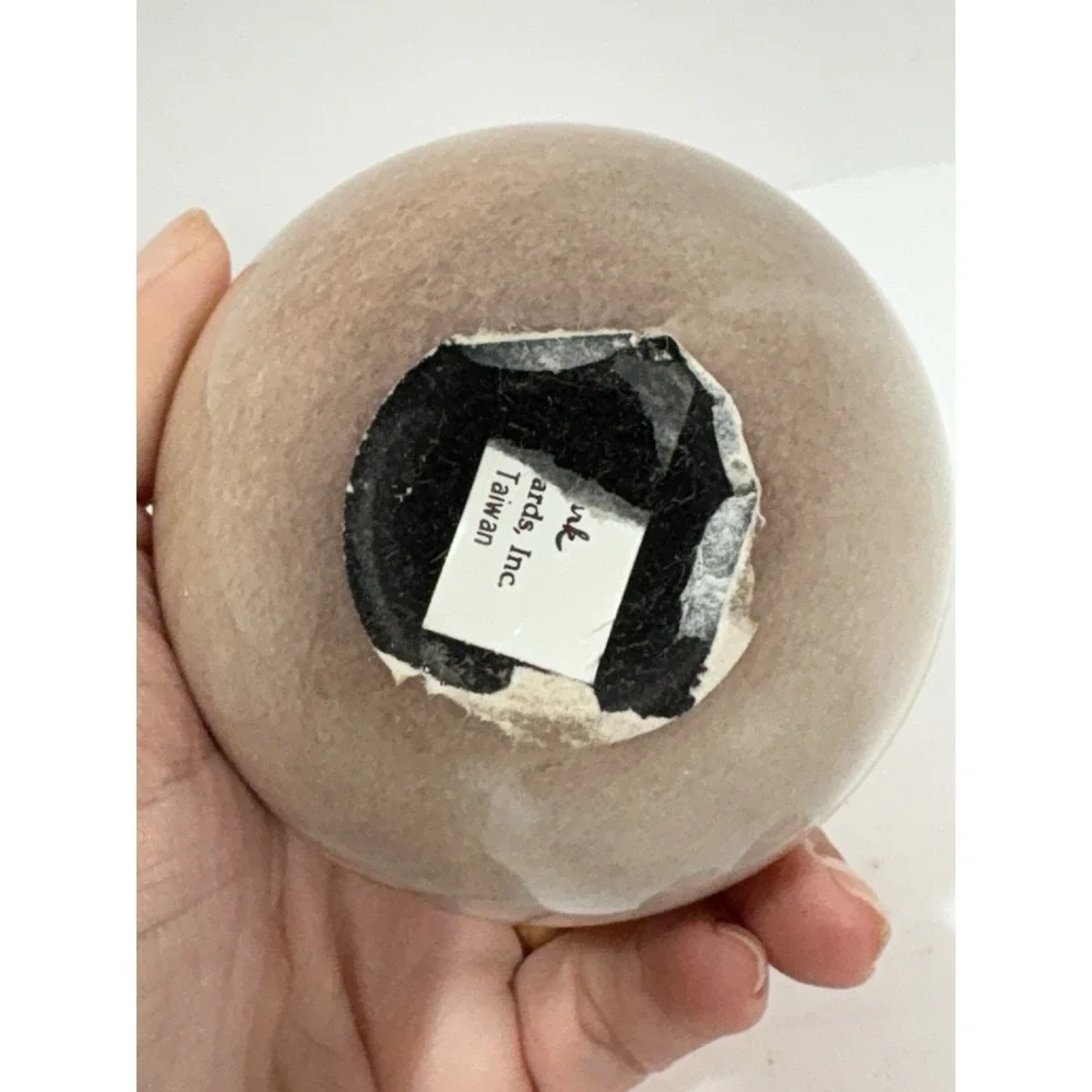 Hallmark Alabaster Marble Light Ivory White Pink APPLE Paperweight Vintage